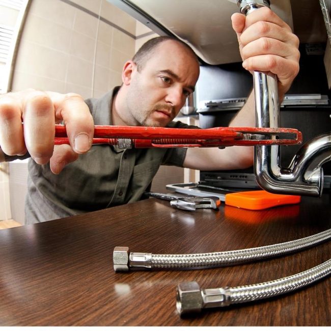 021-Plumbing-and-Gas-Commercial-and-Residential-Business-for-sale-call-0412-179-306-650x650